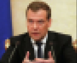 Премьер потребовал добиться снижения цен на продукты животноводства в магазинах